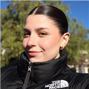 Doy clases particulares de inglés en las que fomento sobretodo el speaking. Estuve viviendo un año en Estados Unidos. (Nivel C1)